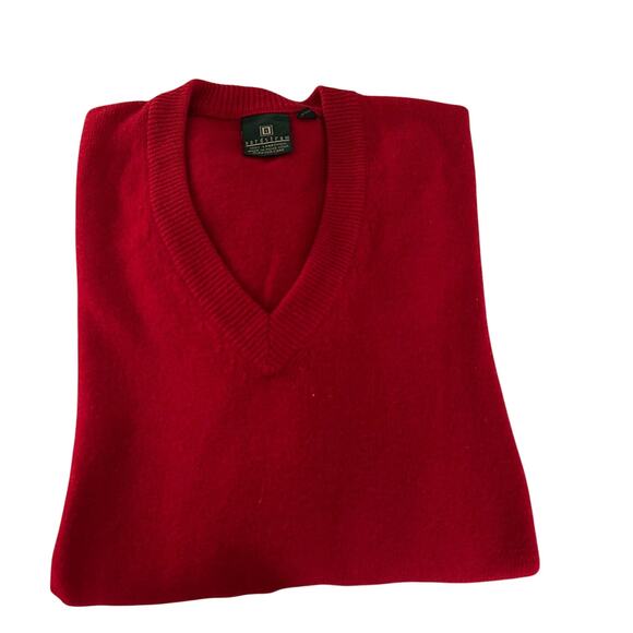 Nordstrom Sweater Mens 100% Lambs Wool VNeck Red SZXLT Classic Soft Knit - Picture 4 of 9
